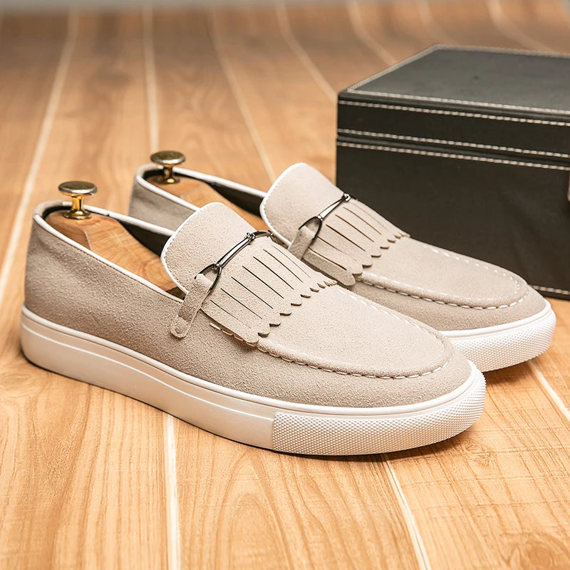 Men Loafers Sneakers Boat Shoes High Quality Casual Shoes Leisure Corduroy ComfortablC Sneakers Fashion Moccasins Driving Shoes