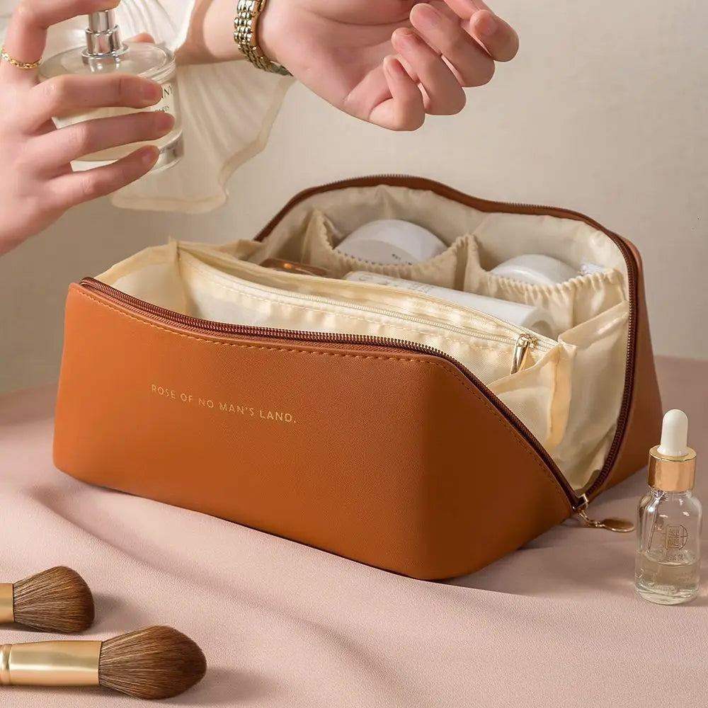 Cosmopolitan Beauty Bag