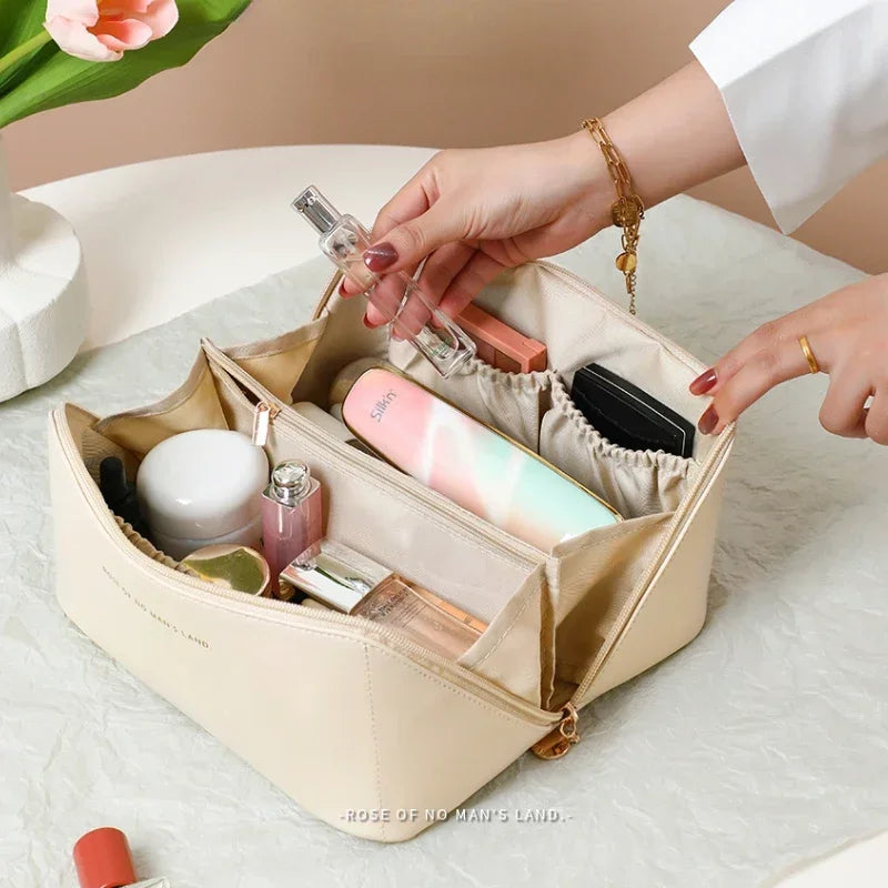 Cosmopolitan Beauty Bag