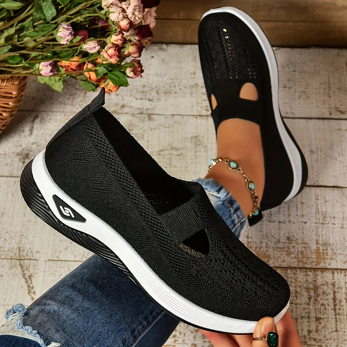 New Arrival Women Mesh Breathable Comfortable Orthopedic Shoes Non Slip Sneakers  Women's casual shoes for spring and summer